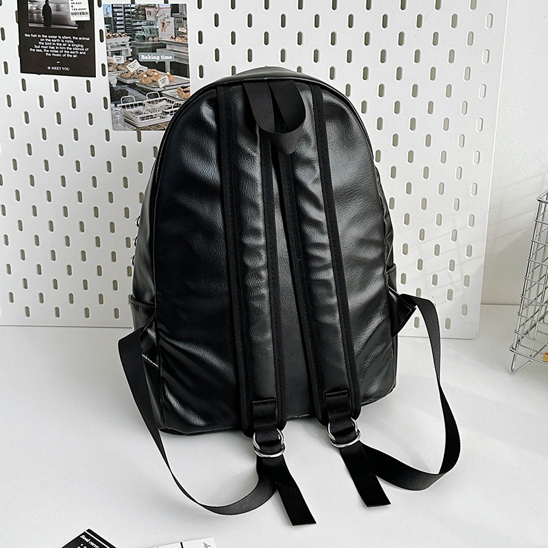 American retro punk cool rivet backpack, new autumn and winter large-capacity commuting computer backpack, school bag Specification drawing
