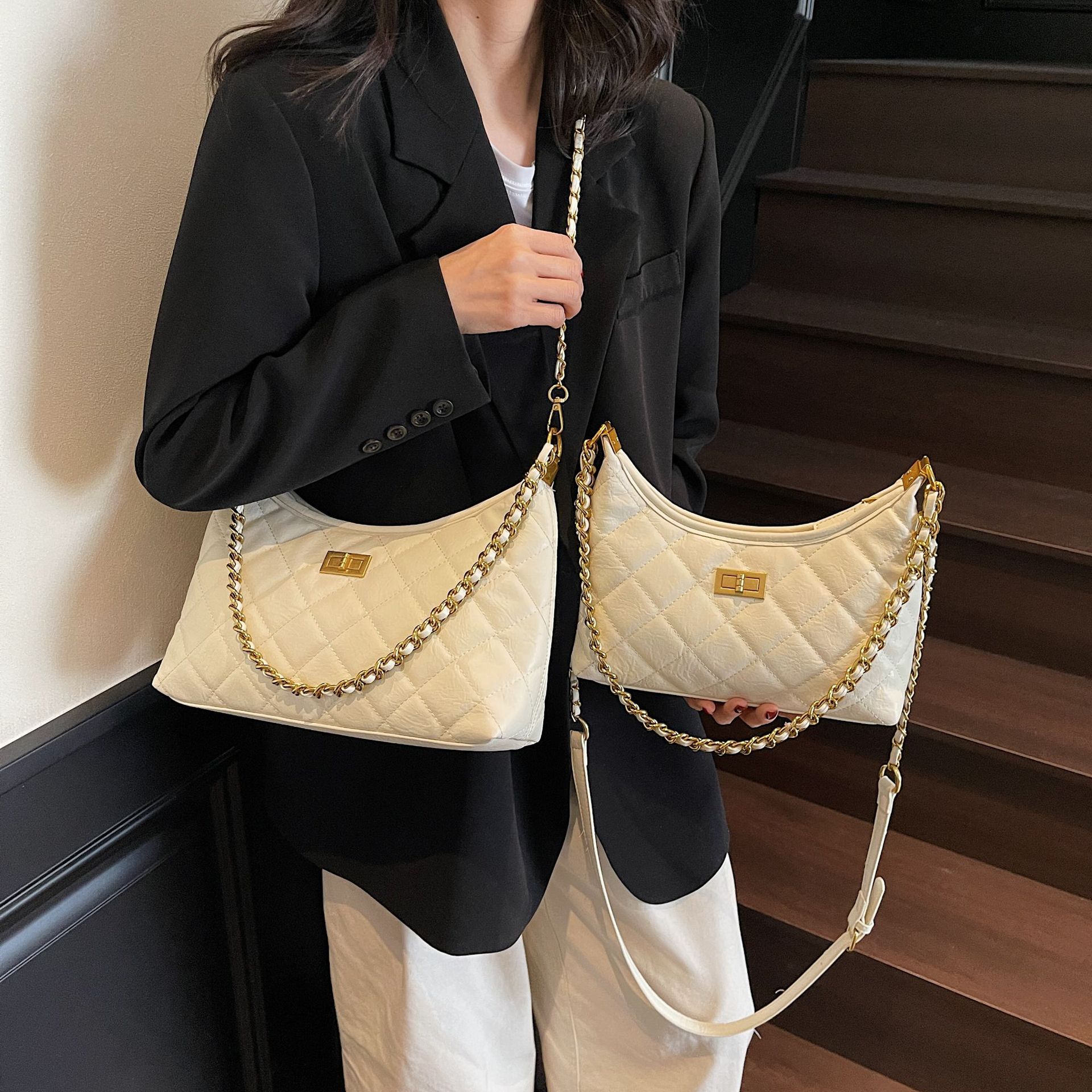 Retro diamond-shaped chanel-style chain tote bag for women, 2025 new style, versatile for commuting, underarm bag, single-shoulder bucket bag details Picture