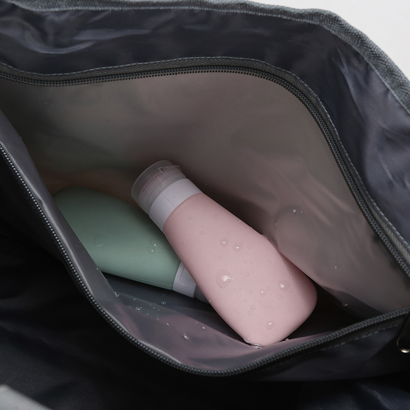 New cross-border fitness bags with dry and wet separation, training yoga and swimming exercise bags, large-capacity casual hand-held travel bags Application Scenario