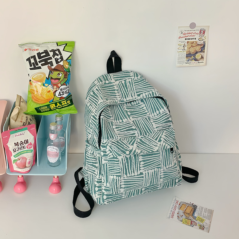 Travel backpack, student schoolbag, striped campus new backpack, niche casual travel, large capacity, trendy color contrast Specification drawing