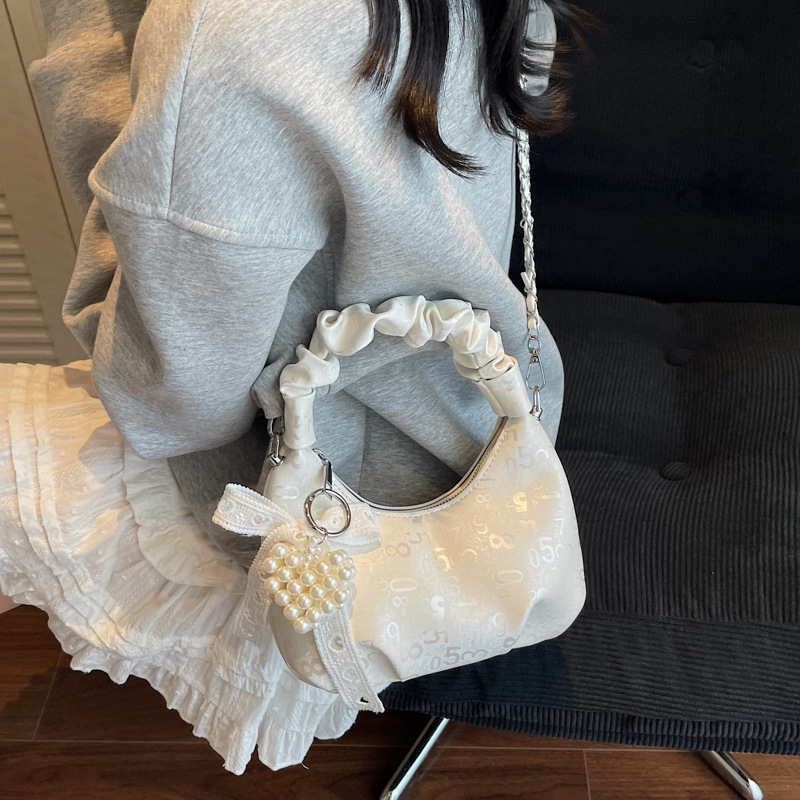 Super popular pleated handbag 2025 new style, versatile chain bag, stylish crossbody bag, fashionable shoulder bag, stylish women's bag details Picture