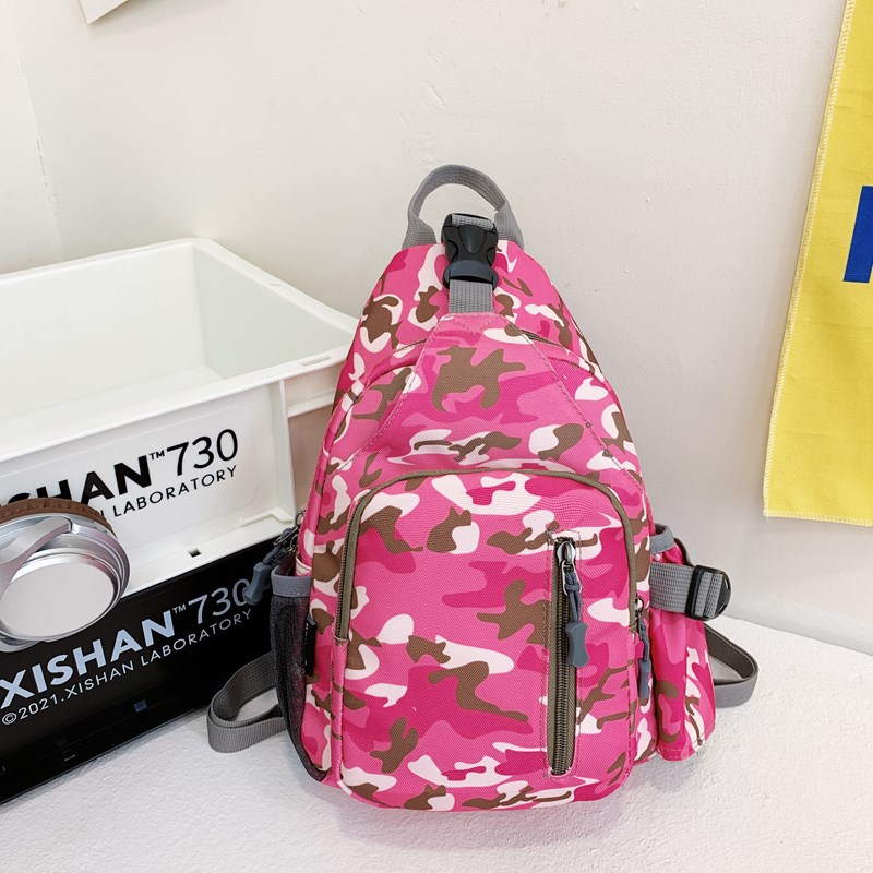 The new chest bag, a popular single-shoulder, fashionable crossbody bag for women, is a large-capacity casual sports backpack for travel Specification drawing