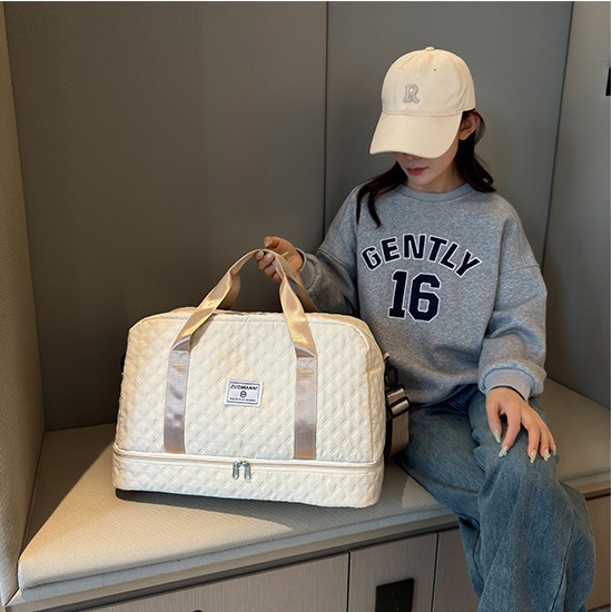 Large-capacity fitness bags, portable short-distance travel bags, yoga and swimming sports travel bags, cross-border wholesale, and luggage bags for going out Specification drawing