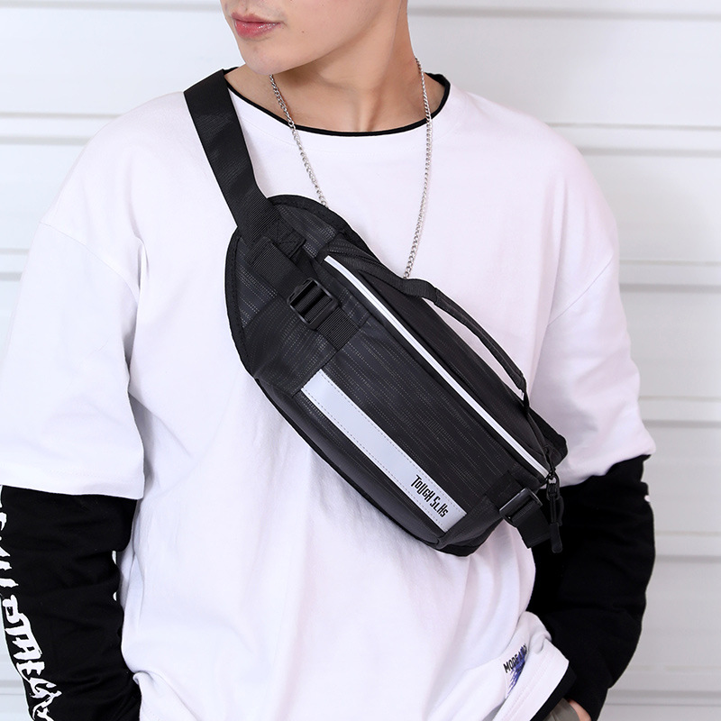 New factory direct sales men's casual crossbody bag, fashionable outdoor cycling chest bag, sports running close-fitting waist bag details Picture