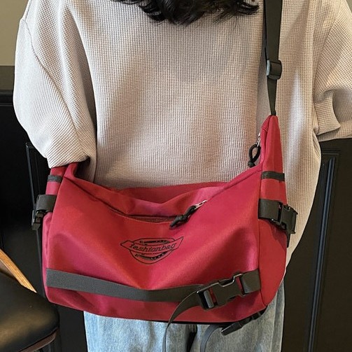 High appearance level crossbody bag, casual sporty style, large-capacity crossbody bag, Japanese simple and super cool, female student single-shoulder bag, trendy Specification drawing