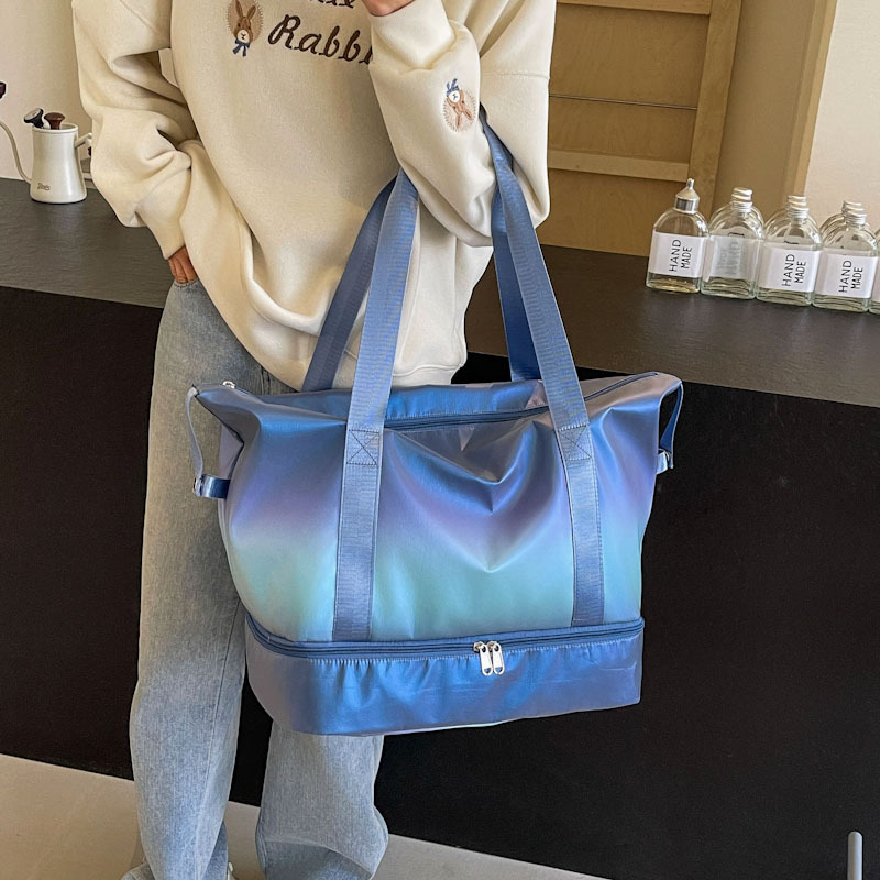 New colorful hand-held fitness bags, outdoor sports and leisure swimming training bags, dry and wet separation travel bags with shoe compartments Application Scenario