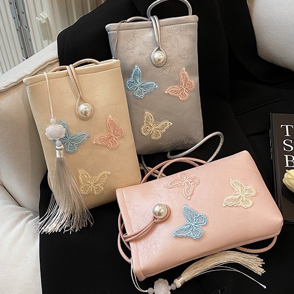 New Chinese-style mini square bag for women 2025 Summer, stylish and versatile, single-shoulder crossbody mobile phone bag full figure
