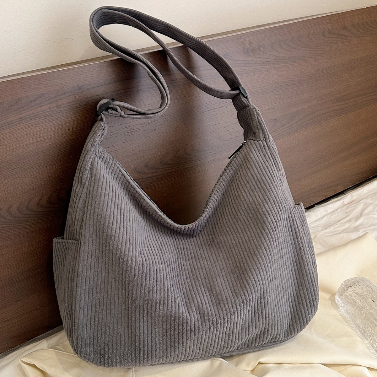 New autumn and winter style, fresh and large-capacity shopping bag, handbag, laid-back style, single-shoulder Korean-style artistic and casual tote bag Specification drawing