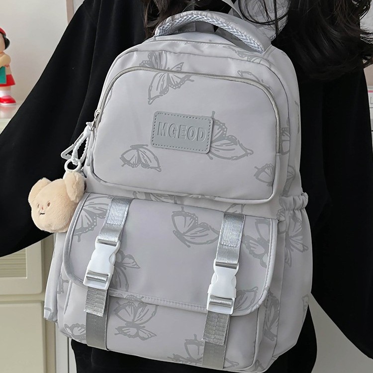 Cute schoolbag, high school large-capacity backpack, student cartoon new style printed versatile computer bag backpack Application Scenario