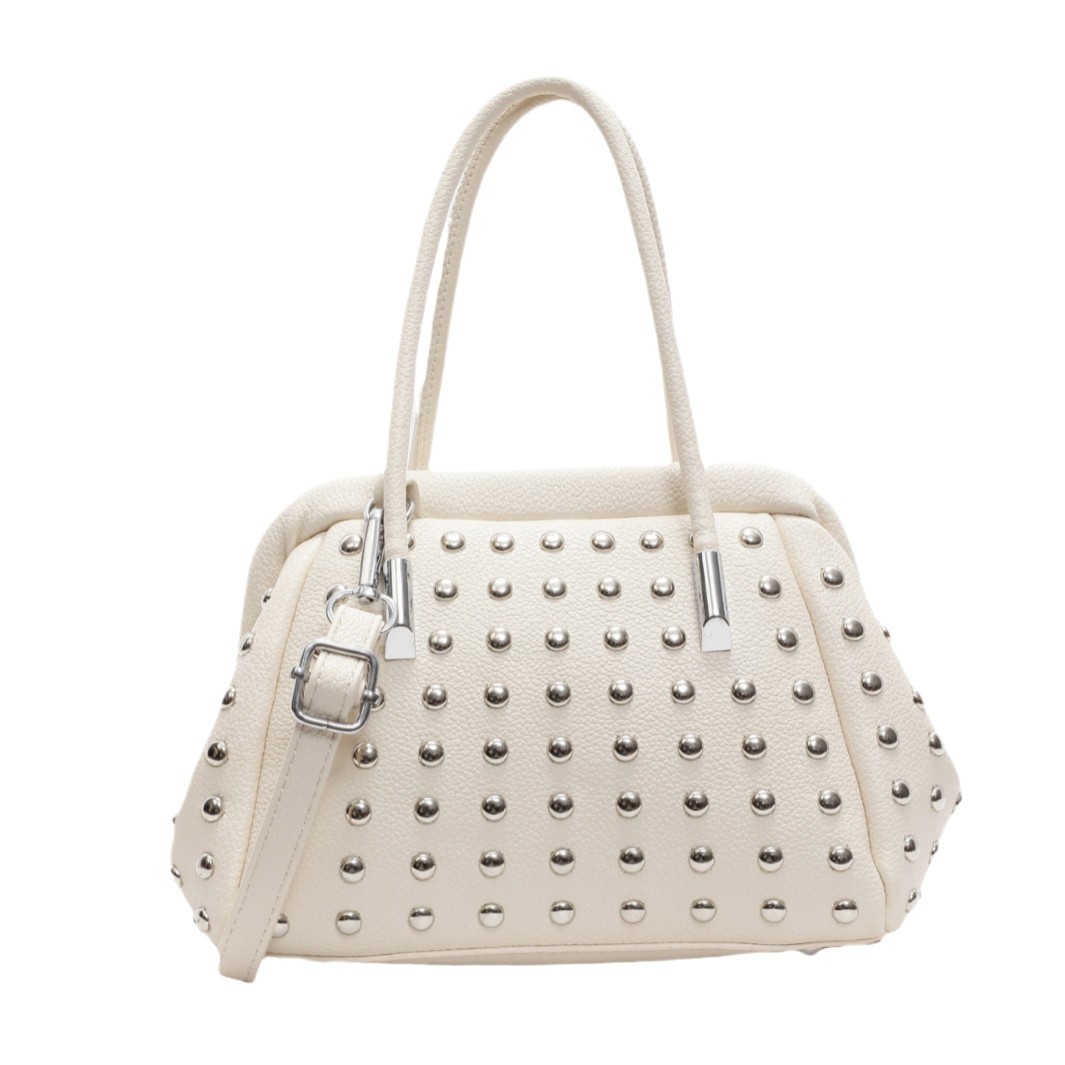 This autumn and winter collection features a niche design for women, a hand-held crossbody bag, a rivet single-shoulder bag, and a trendy and casual European and American style crossbody bag Item Picture