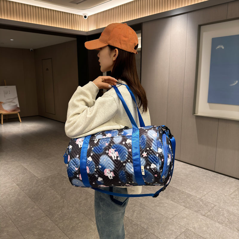 Cross-border manufacturer wholesale travel bags, women's sports storage bags, large-capacity water-resistant, graffiti printed swimming and fitness bags Specification drawing