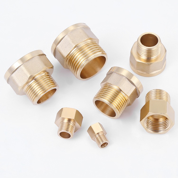 Inner and outer thread joint copper 2346 1/4 1-inch reducer water pipe gas accessory thickened large and small head conversion direct Application Scenario