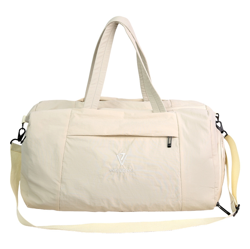 Large-capacity travel bag, lightweight handbag, 2025 new style, portable for business trips, sports and fitness luggage, simple handbag Item Picture