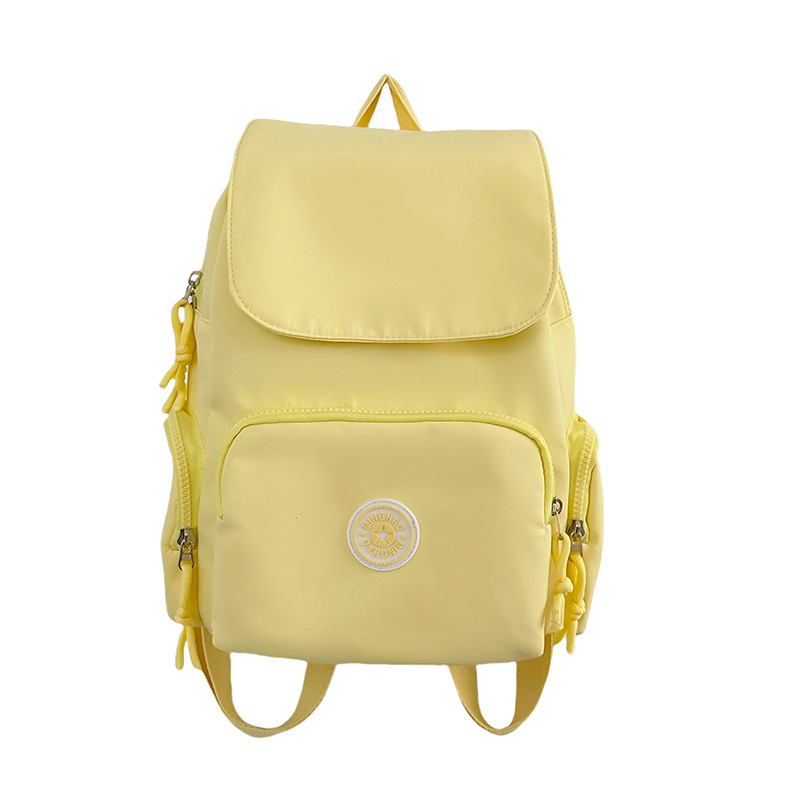 A new high-appearation-level backpack with a large capacity for casual use, a lightweight and lightweight schoolbag for primary school students, and a children's travel and study tour Item Picture