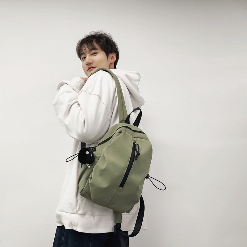 Cross-border backpacks for female junior high school students, large-capacity bags for high school students traveling, lightweight backpacks for college students Application Scenario