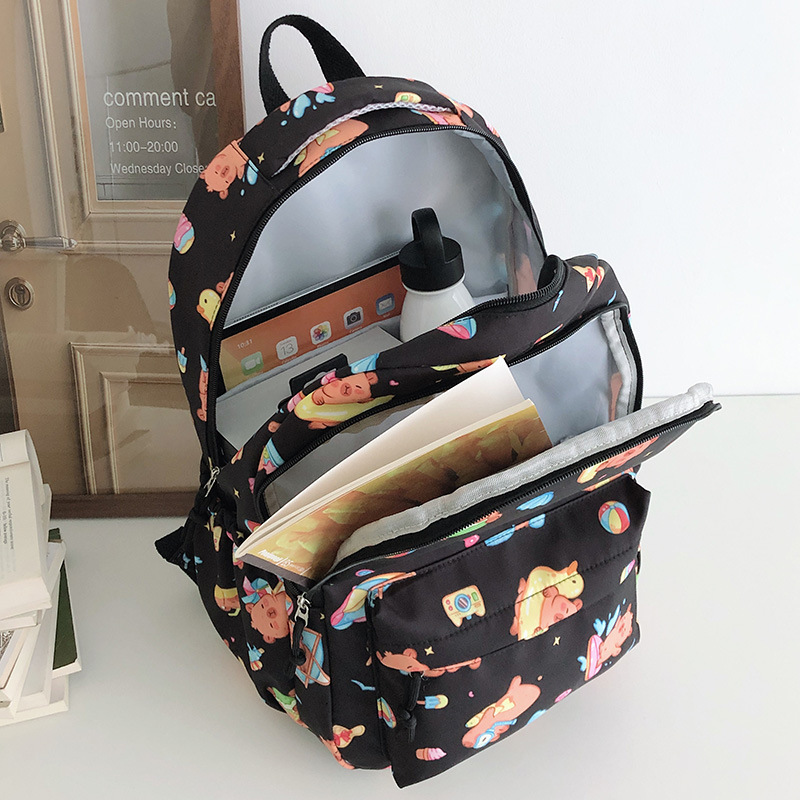 The cute Capibara backpack for cross-border college students is fashionable and trendy, with a girlish heart and a backpack for primary school students Application Scenario