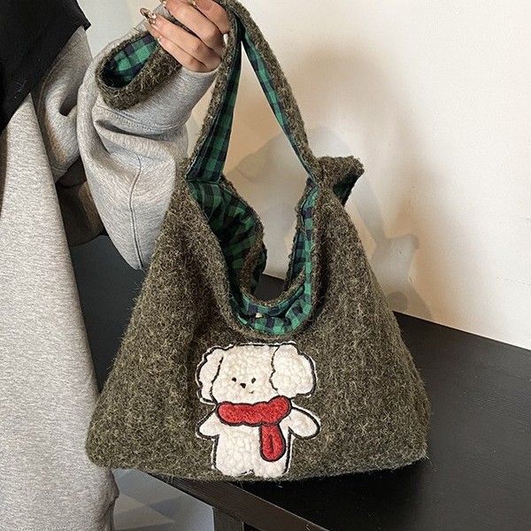 New winter style, fresh, cute, casual, fashionable and simple single-shoulder bag, large-capacity student commuting tote bag details Picture