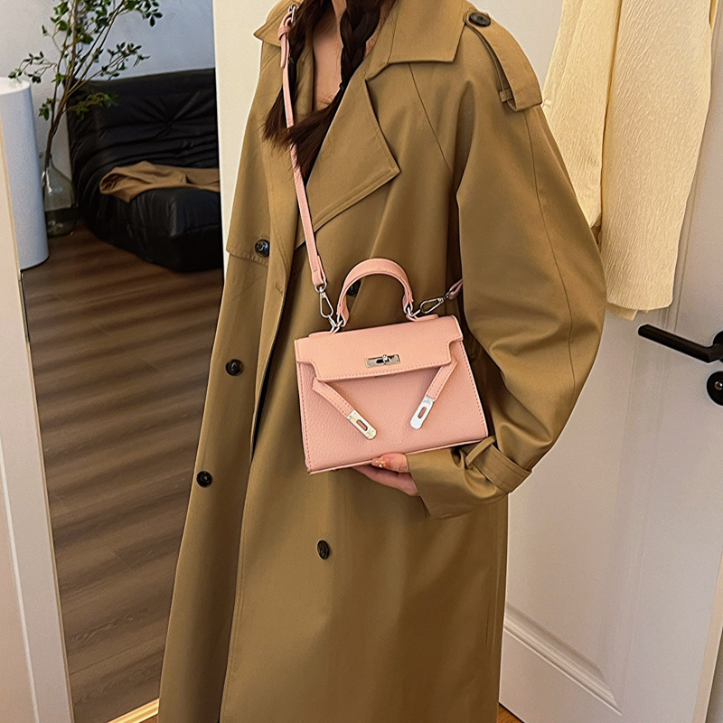 Factory-customized wholesale high-end Kelly bags for women, retro, simple and fashionable, single-shoulder crossbody small square bags details Picture