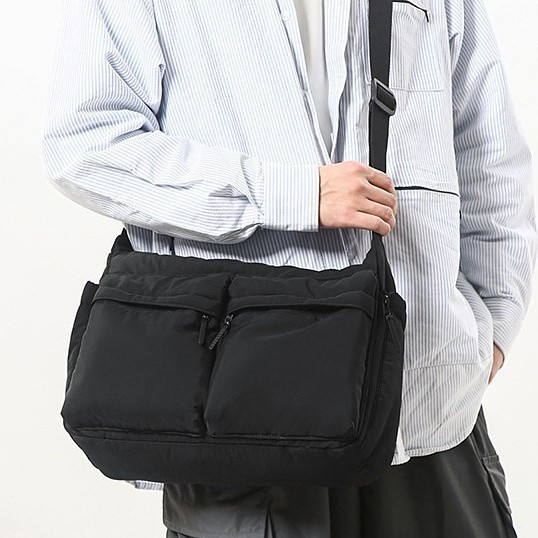 New women's bags: High-end casual crossbody bag, computer bag, multi-pocket sports crossbody bag, workwear style single-shoulder bag details Picture