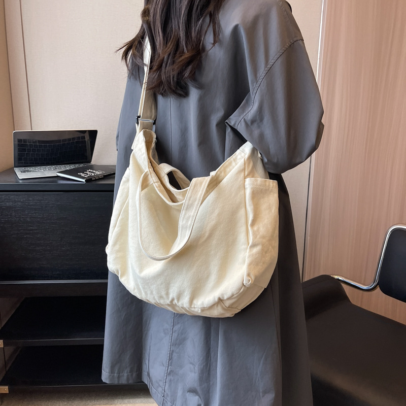 Washed canvas crossbody bag for men, Japanese streetwear brand, large-capacity single-shoulder bag, casual solid color, student fashion, postman bag for women Specification drawing