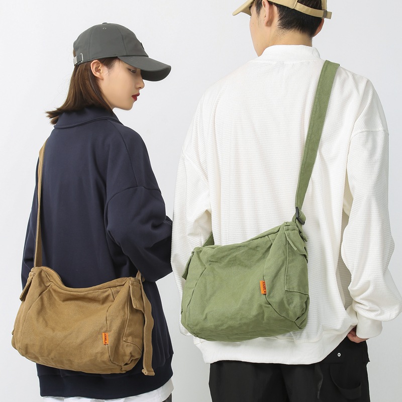 Japanese-style canvas bag, Instagram-style casual large-capacity crossbody bag, laid-back Korean-style solid-color single-shoulder bag details Picture