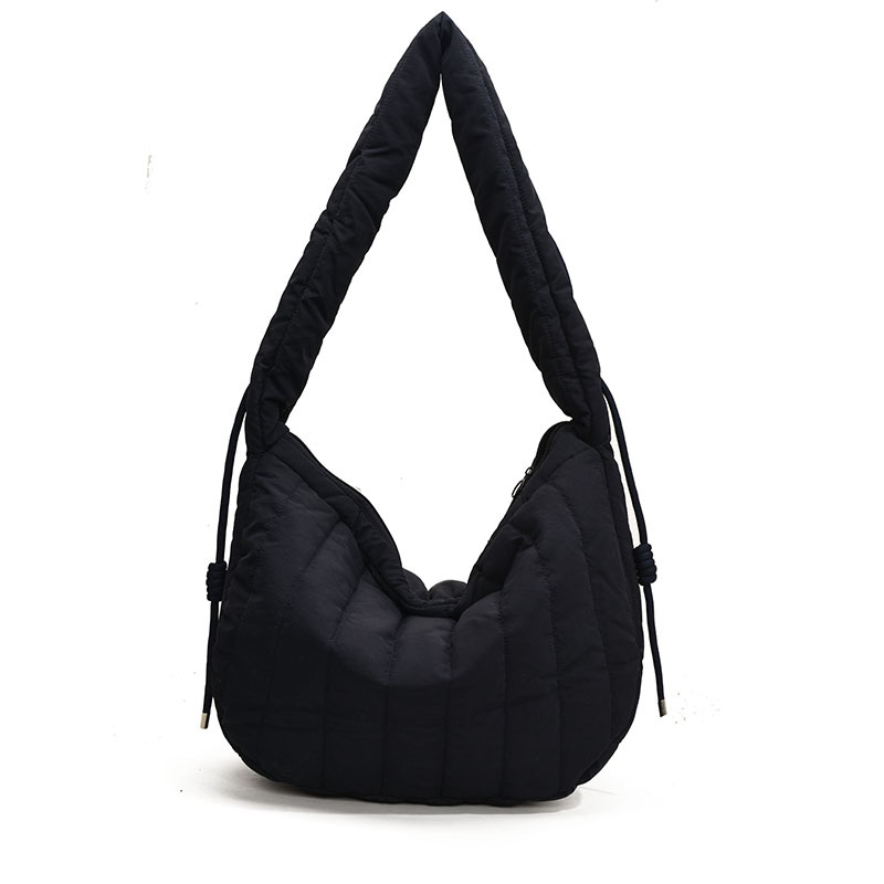Large-capacity 2024 new autumn and winter single-shoulder crossbody bag, casual cotton-padded jacket bag, versatile women's commuter underarm tote bag Item Picture