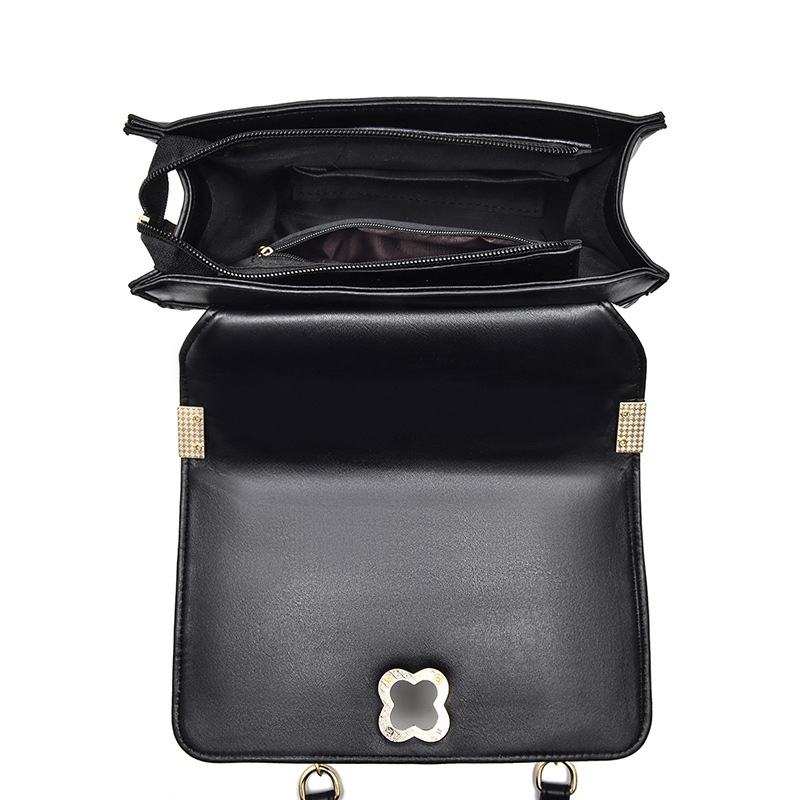 Women's bag 2022 New trendy ins Korean style versatile small bag, ladies' stylish single-shoulder crossbody bag, diamond-shaped small square bag Application Scenario