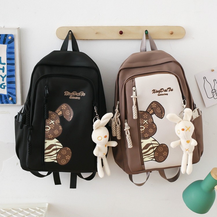 New schoolbags for junior high school, senior high school and college students, women's travel backpacks, ins backpacks, forest style, Korean version, large capacity, versatile full figure