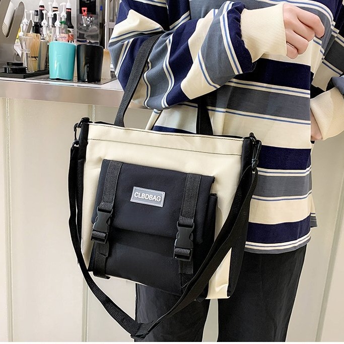 Korean version four-piece set, high school and junior high school student pendant decoration, forest-themed large-capacity backpack, simple and lightweight backpack Specification drawing
