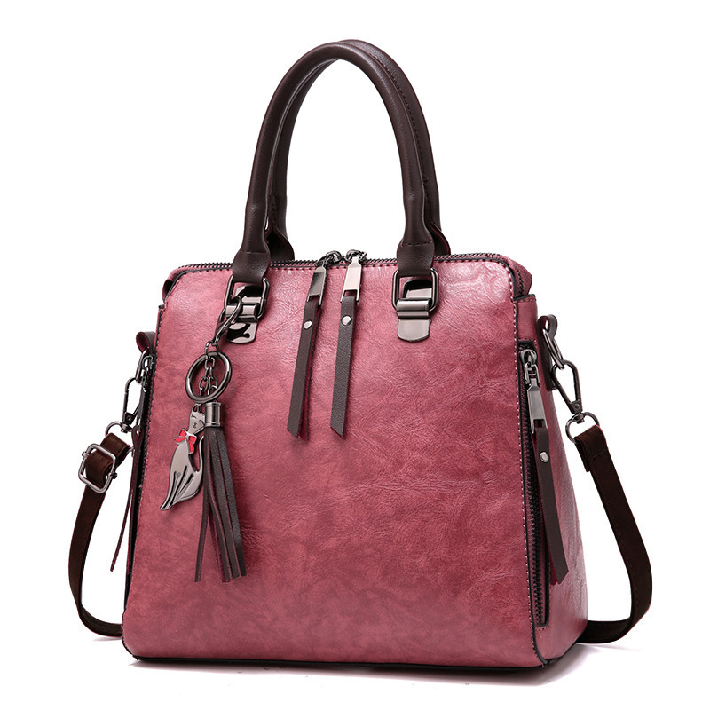 We offer cross-border trade bags for 2022, featuring retro handbags, women's bags, single-shoulder crossbody bags, and fashionable pu leather from Taizhou details Picture