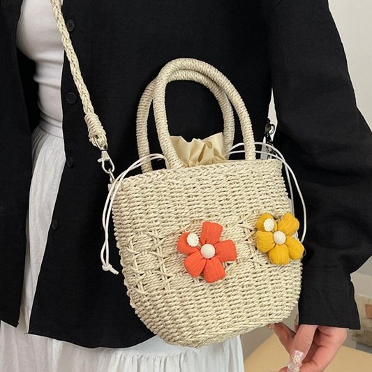 Woven bags, women's flower bags, spring new fashionable and niche single-shoulder bags, vacation beach bucket bags, straw woven bags Specification drawing