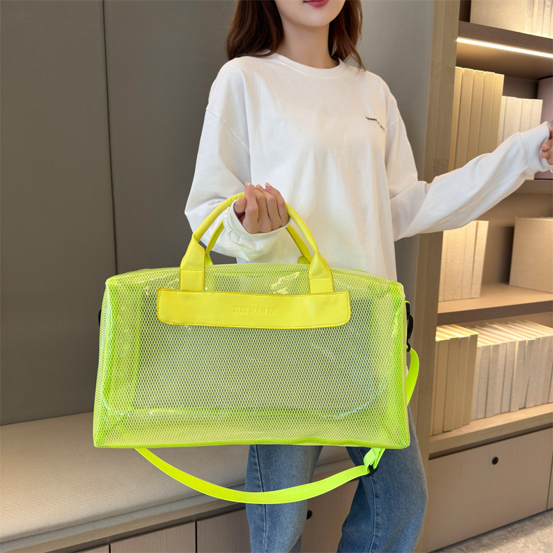 Factory wholesale personalized travel bags, fashionable and casual PVC sports, yoga and fitness bags, large-capacity outdoor luggage bags full figure