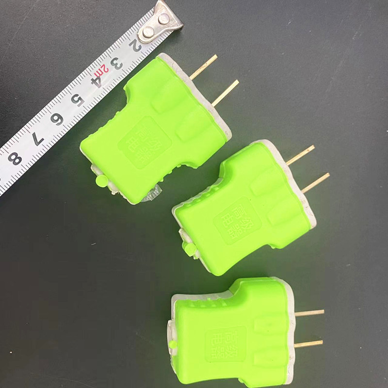 Green second-level plug, T-shaped rubber-coated anti-drop plug, one yuan per piece, available from street vendors Item Picture