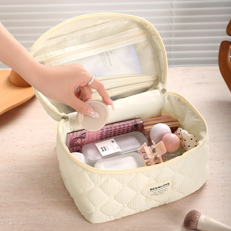 The new patterned top and bottom cover makeup bag is a business trip and travel cosmetics storage bag with a large capacity and a high-end feel Specification drawing