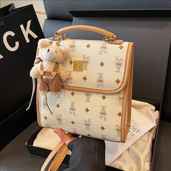 Retro and high-end trendy printed small backpack for women, 2025 new style, fashionable and versatile, large capacity, simple backpack full figure