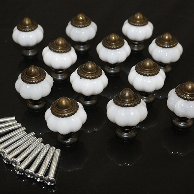 Wholesale creative alloy handles, multiple specifications of drawers, cabinet doors, small handles, lanterns, country-style pumpkin head handles details Picture