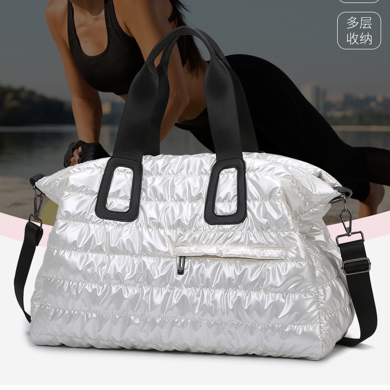 Cross-border fitness bag, women's leisure exercise bag, dry and wet separation waterproof swimming bag, yoga hand bag, shoulder bag, fashionable luggage bag full figure