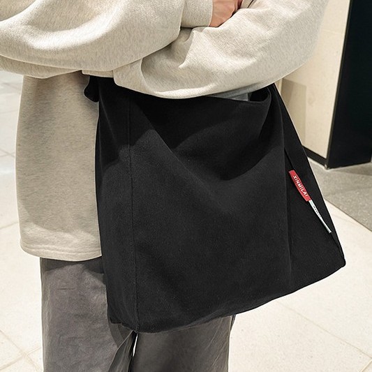 Single-shoulder bag with magnetic buckle down, single-shoulder handbag, solid color, Japanese style, ins shoulder bag, single-shoulder Korean style, laid-back and simple bag Specification drawing