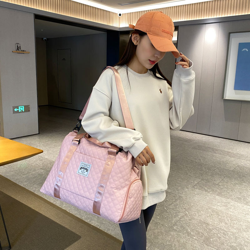 Cross-border dry-wet separation storage training bag, large-capacity hand-held crossbody maternity bag, yoga exercise bag, fitness bag for women Specification drawing