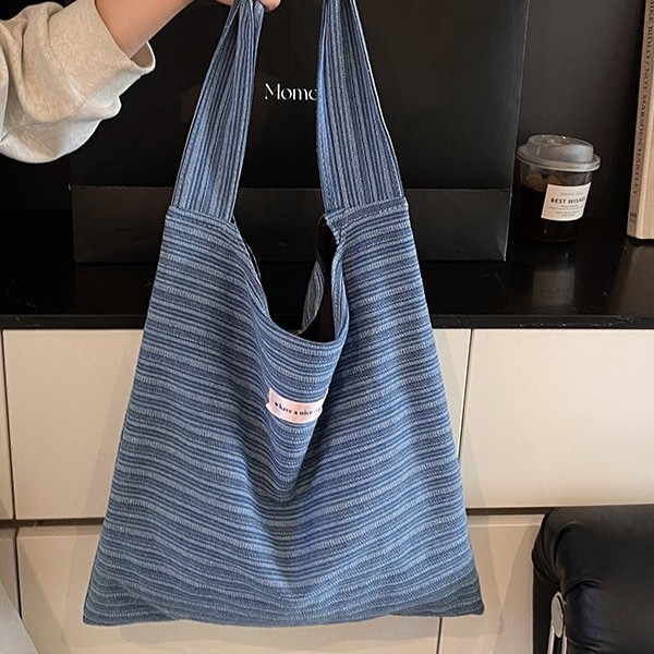 French-style single-shoulder bag, large-capacity commuting, country-style student portable shopping bag, handbag, commuting tote bag for work Specification drawing