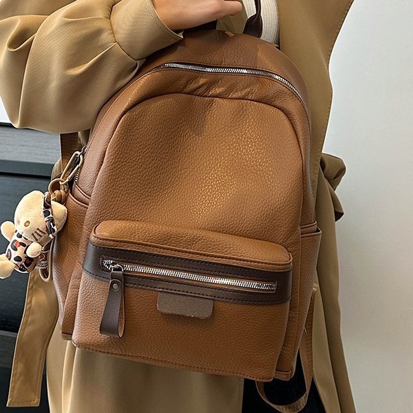 New autumn and winter backpack for women's casual travel, 2024 new large-capacity, laid-back style versatile backpack details Picture