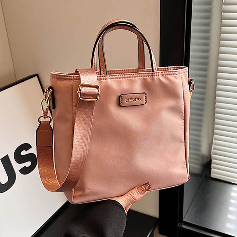 Women's bag 2024 new style handbag, nylon bag, shoulder bag, large capacity crossbody bag, ladies' bag, crossbody bag, small square bag full figure