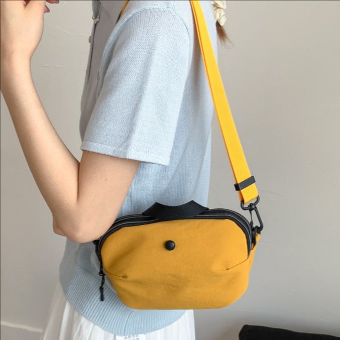 Ultra-light bag for women 2025 New style lightweight casual handbag, versatile portable shoulder bag, waterproof women's crossbody bag full figure