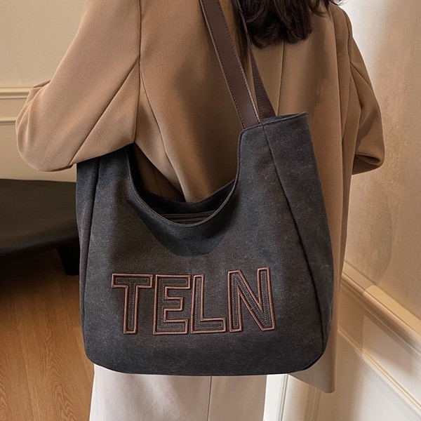 Fashionable design Korean-style three-dimensional embroidered commuting canvas tote, artistic, casual and versatile student single-shoulder bag details Picture
