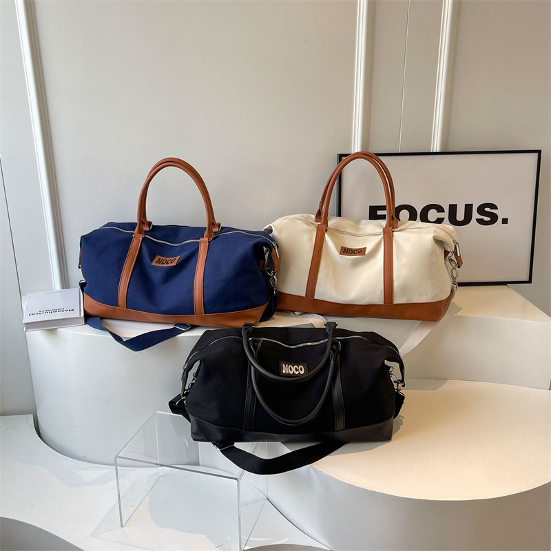 Wholesale of Korean-style hand-held travel bags, short-distance large-capacity luggage bags for men and women, fashionable and casual canvas yoga and fitness bags Application Scenario