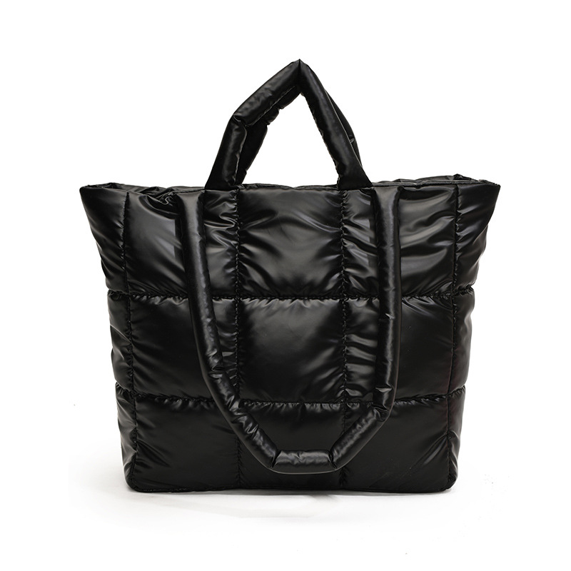High-end quality bag for women 2023 new large-capacity fashionable autumn and winter cotton-padded jacket single-shoulder bag with checkered commuter tote bag Item Picture