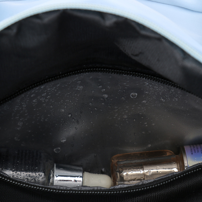 New large-capacity, wear-resistant and practical fitness bag for sports yoga, dry-wet separation, and portable travel bag for commuting Specification drawing