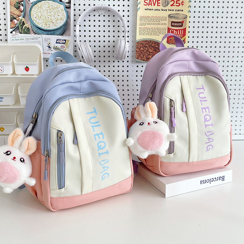 Cross-border Japanese-style casual bags, girls' artistic and fresh schoolbags, backpacks, Korean-style travel backpacks for junior high school and primary school students Application Scenario