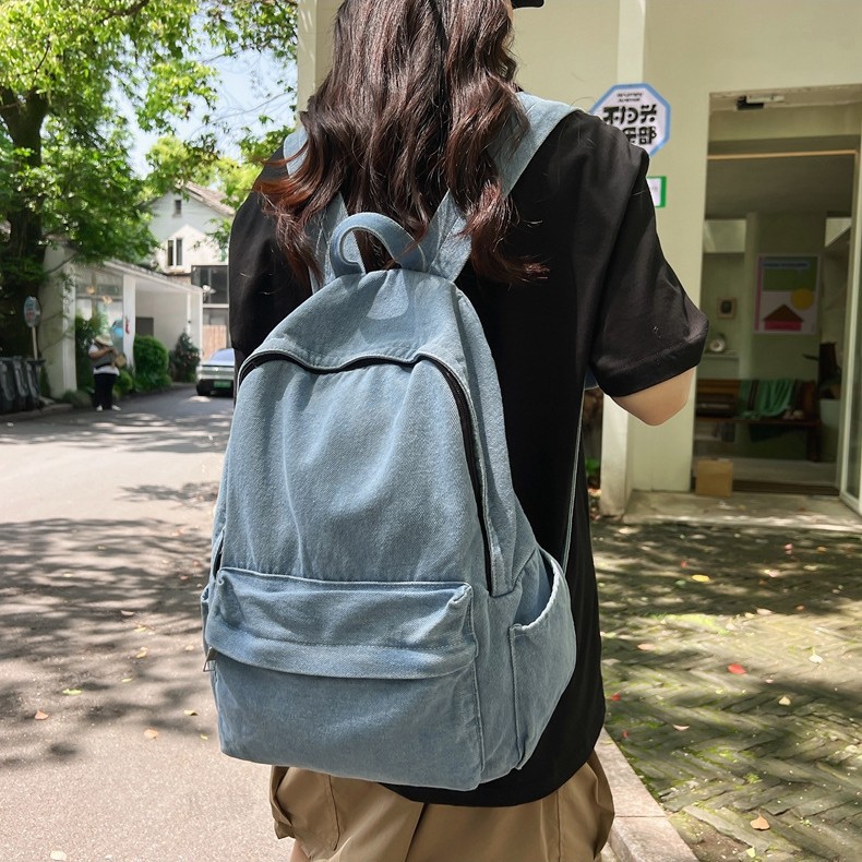 Korean-style versatile denim solid color backpack, large-capacity middle school bag, unisplus-style bag Application Scenario