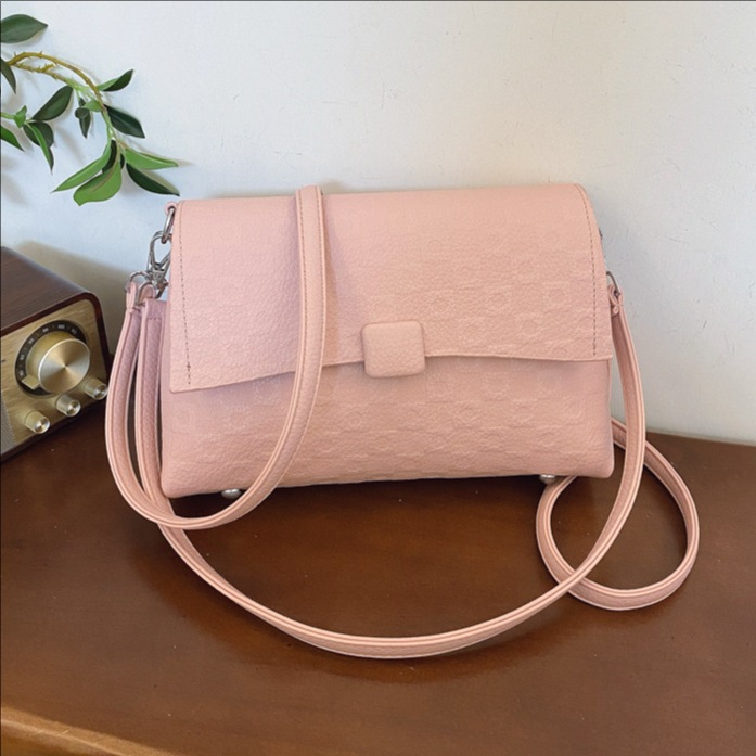 Women's fashion underarm bag 2025 new trendy small square bag, high-end retro single-shoulder bag, commuter crossbody bag full figure